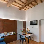 Giulia's House, Monti Apartment *
