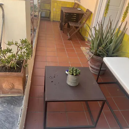 Giulia's House, Monti Rome