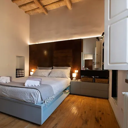 Giulia's House, Monti Apartamento *